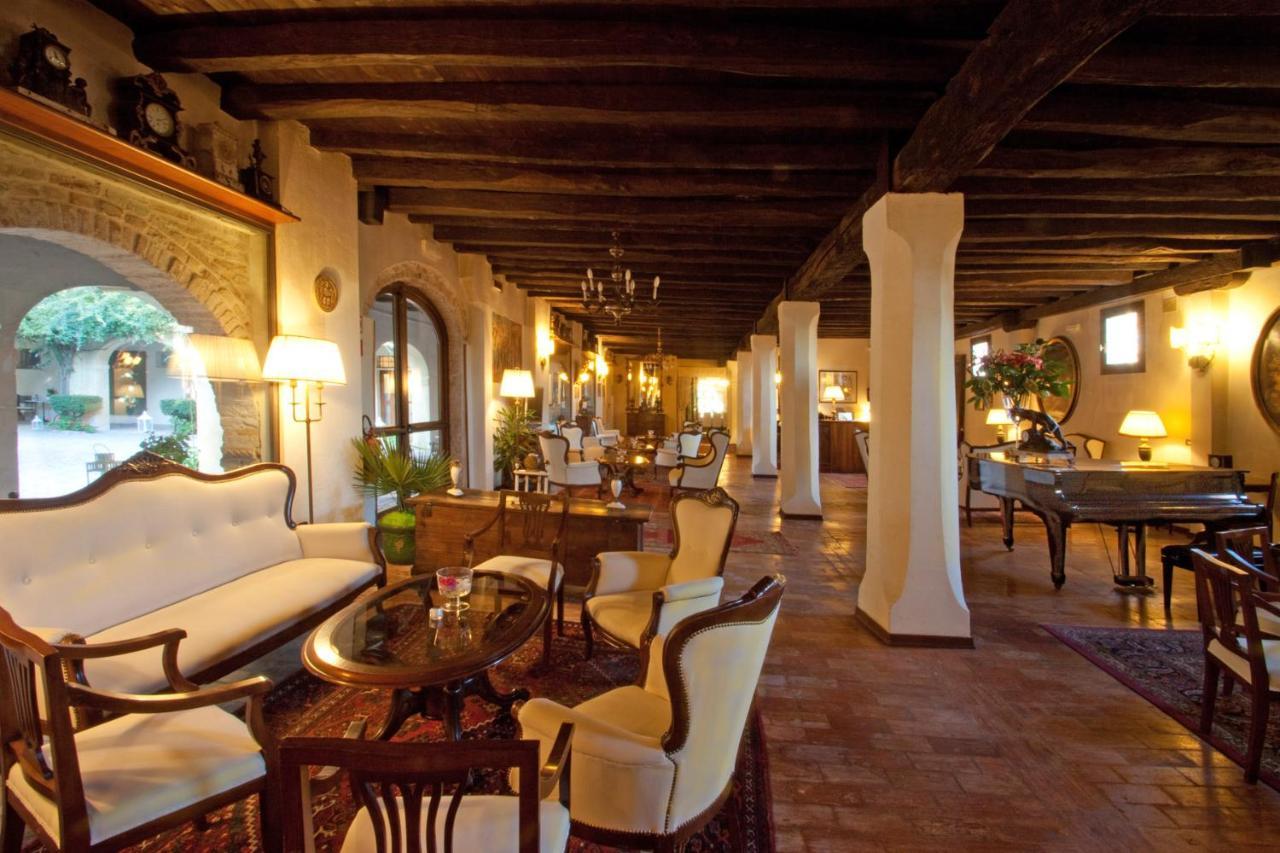 Hotel Villa Luppis 파이시아노 외부 사진