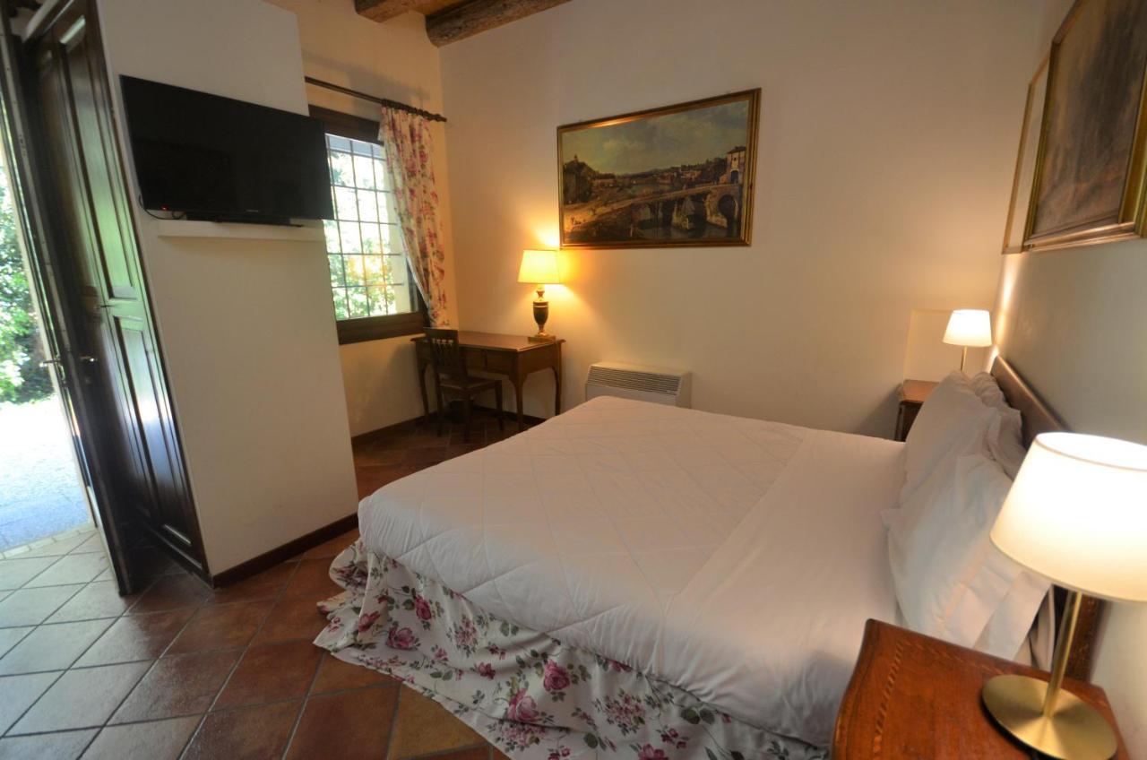 Hotel Villa Luppis 파이시아노 외부 사진