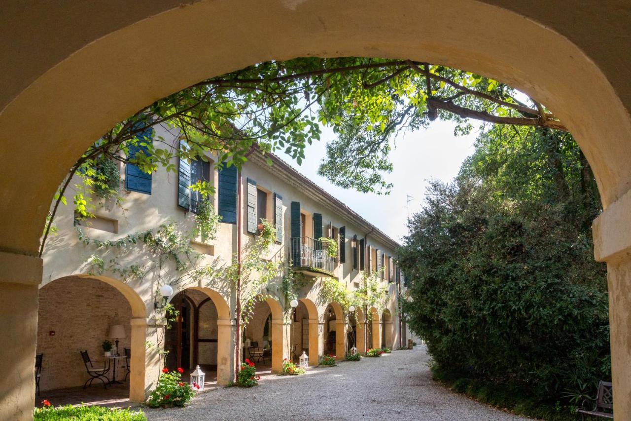 Hotel Villa Luppis 파이시아노 외부 사진