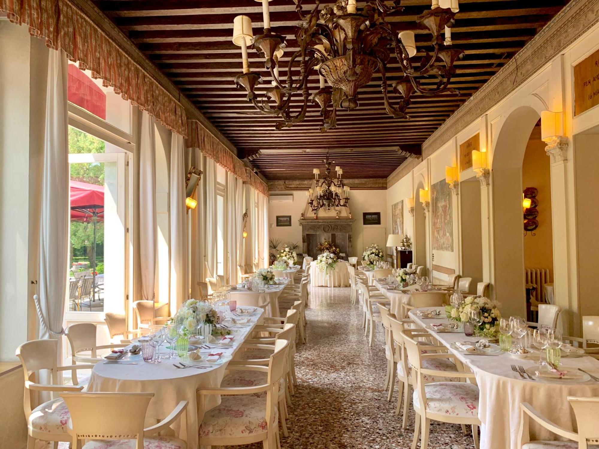 Hotel Villa Luppis 파이시아노 외부 사진